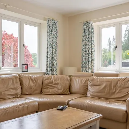 Hazelseat House Semesterbostad *